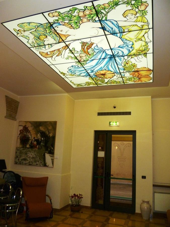 SantʼAngelo in Vado Hotel Santa Chiara מראה חיצוני תמונה